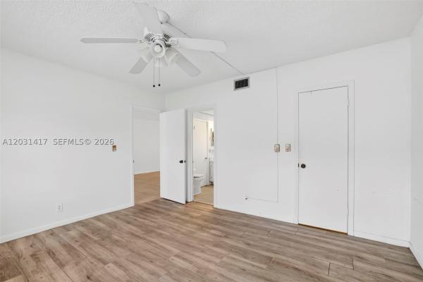 Oakland Grove Village, 649 W Oakland Park Blvd #105A, Oakland Park, Florida 33311, image 2