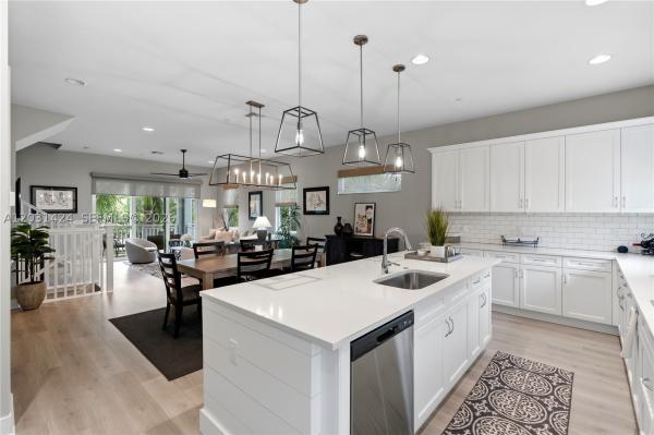 Alton, 5221 Beckman Ter, Palm Beach Gardens, Florida 33418, image 3