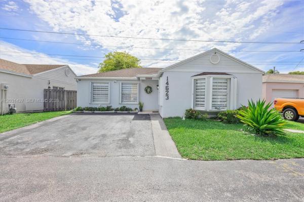 14623 SW 125th Pl, Unincorporated Dade County, Florida 33186, image 1