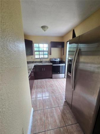 313 NW 97th St #313, Unincorporated Dade County, Florida 33150, image 1
