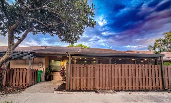 Northwood At Sunrise, 2566 N Nob Hill Rd, Sunrise, Florida 33322, image 1