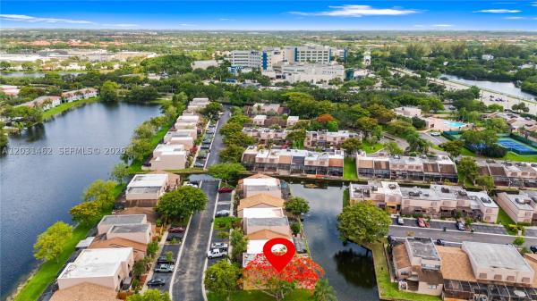Flamingo Villas At Pembroke Lakes, 1184 NW 122nd Ter, Pembroke Pines, Florida 33026, image 3