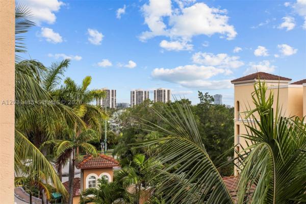 The Yacht Club At Aventura, 19701 E Country Club Dr #5604, Aventura, Florida 33180, image 3