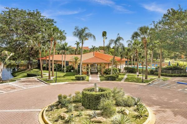 Lakes Of Jacaranda, 10765 Cleary Blvd #104, Plantation, Florida 33324, image 1