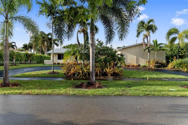 Hollywood Hills, 4410 N Buchanan St, Hollywood, Florida 33021, image 1