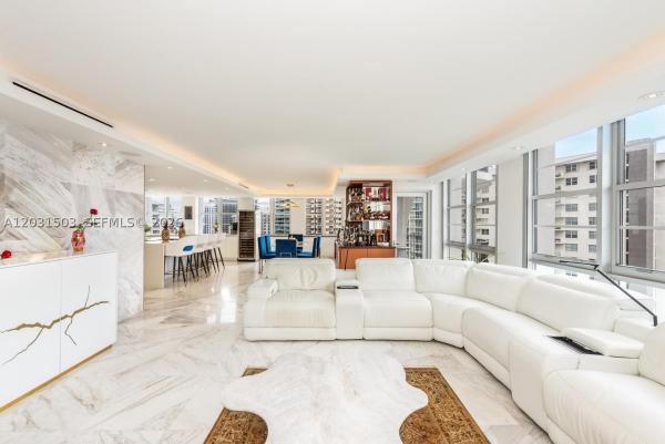 5660 Collins, 5660 Collins Ave #14C, Miami Beach, Florida 33140, image 3
