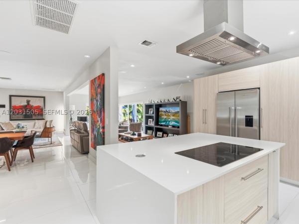 Earleton Shores, 1270 NE 97th St, Miami Shores, Florida 33138, image 2