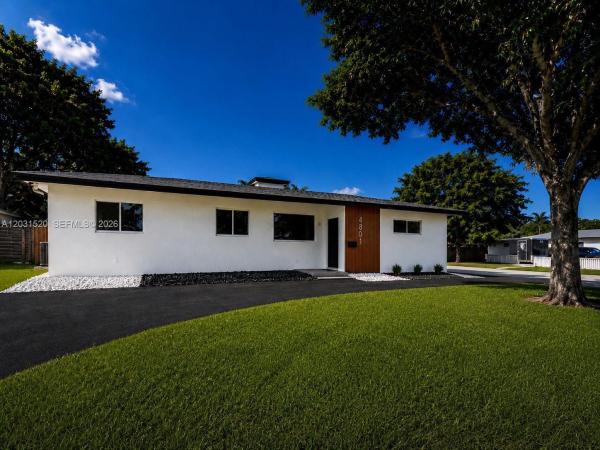 Hollywood Hills, 4801 Tyler St, Hollywood, Florida 33021, image 1