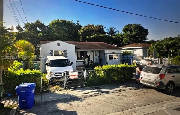 Beverly Heights, 1450 NW 35th St, Miami, Florida 33142, image 2