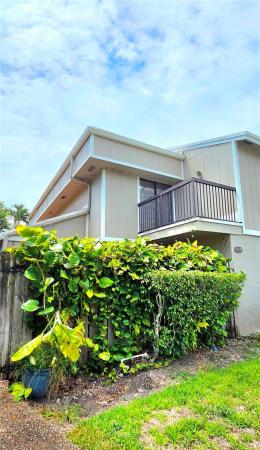 Lago West, 608 Commodore Dr, Plantation, Florida 33325, image 1
