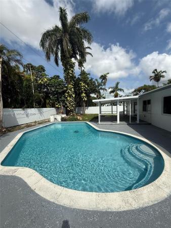Bel Aire, 9934 SW 195th St, Cutler Bay, Florida 33157, image 1