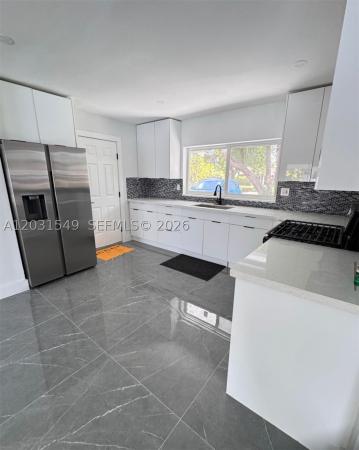 Bel Aire, 9934 SW 195th St, Cutler Bay, Florida 33157, image 2