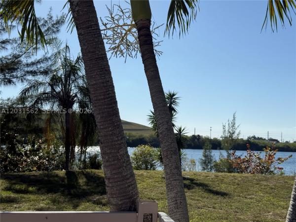 Waters Edge Towers, 4570 NW 18th Ave #506, Deerfield Beach, Florida 33064, image 2