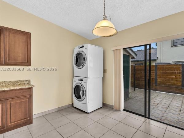 10828 SW 72nd St #205, Unincorporated Dade County, Florida 33173, image 1