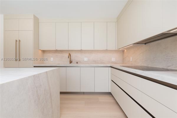 Coconut Grove, 118 Sarto Ave, Coral Gables, Florida 33134, image 2