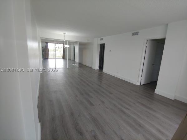 Eastern Shores White House, 3660 NE 166th St #511, North Miami Beach, Florida 33160, image 2