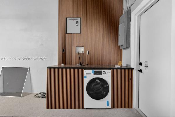 Fulford By The Sea, 1695 NE 160th St, North Miami Beach, Florida 33162, image 3