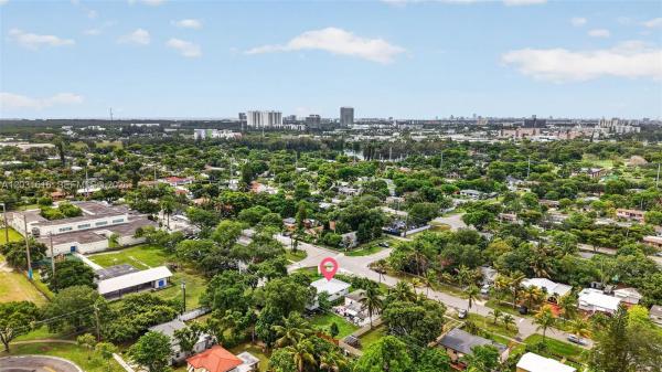 Fulford By The Sea, 1695 NE 160th St, North Miami Beach, Florida 33162, image 1