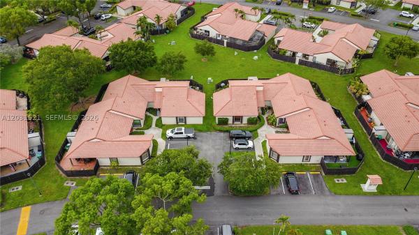 15240 SW 45th Ter #54-H, Unincorporated Dade County, Florida 33185, image 3