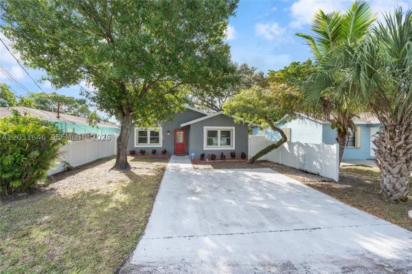 Central Oakland Park, 870 NE 35th St, Oakland Park, Florida 33334, image 1