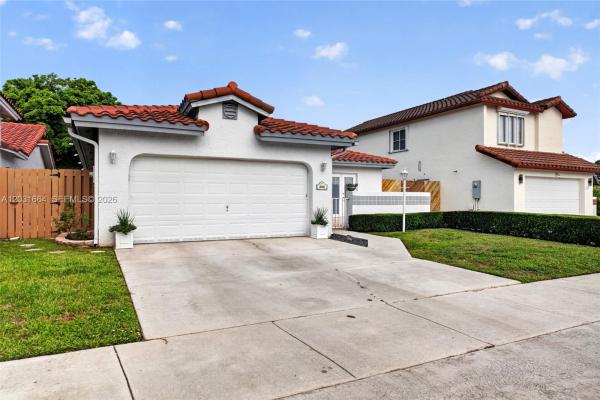 11038 SW 148th Pl, Unincorporated Dade County, Florida 33196, image 1