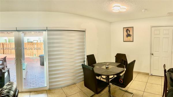 9206 SW 147th Ct, Unincorporated Dade County, Florida 33196, image 2