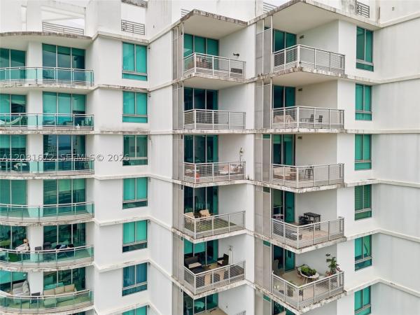 Wind, 350 S Miami Ave #3912, Miami, Florida 33130, image 2