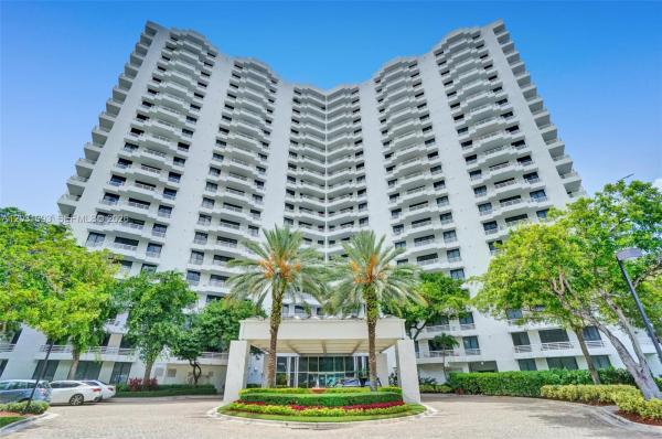 Parc Central Aventura East, 3300 NE 192nd St #PH-03, Aventura, Florida 33180, image 1