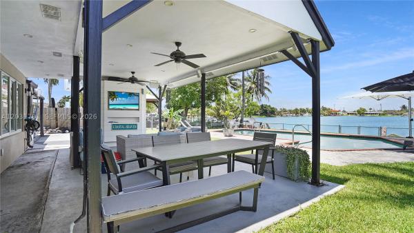 Lake Laurence Estates, 6220 W 10th Ave, Hialeah, Florida 33012, image 2