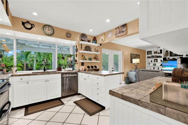 Bel Aire, 18920 SW 92nd Ct, Cutler Bay, Florida 33157, image 2
