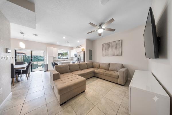 24911 SW 112th Pl, Homestead, Florida 33032, image 2