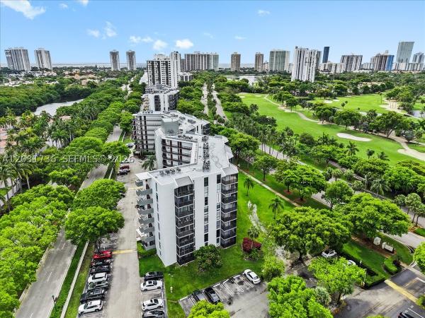 Bravura, 3101 N Country Club Dr #209, Aventura, Florida 33180, image 3