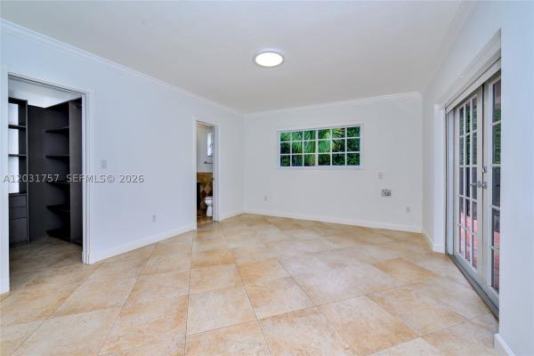 2120 NE 207th St, Unincorporated Dade County, Florida 33179, image 2