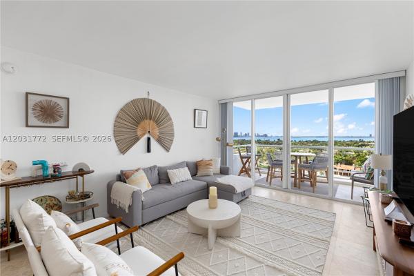5600 Collins, 5600 Collins Ave #14R, Miami Beach, Florida 33140, image 2