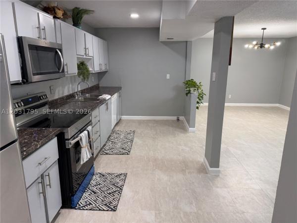 Sunrise Towne, 2698 NW 60th Way #165, Sunrise, Florida 33313, image 1