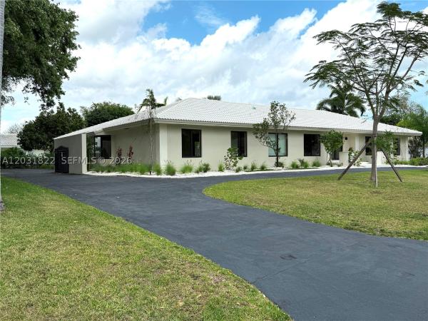 Pinewood Estates, 8845 SW 176th Ter, Palmetto Bay, Florida 33157, image 1