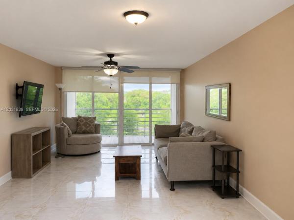 Tangerine Of Pine Island Ridge, 9420 Tangerine Pl #401, Davie, Florida 33324, image 1