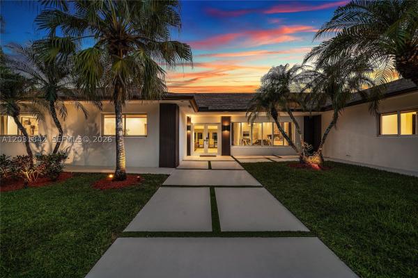 Sunshine Ranches, 13900 Mustang Trl, Southwest Ranches, Florida 33330, image 2