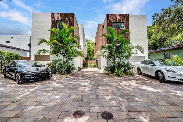 Karnat, 2740 SW 29th Ave, Miami, Florida 33133, image 1