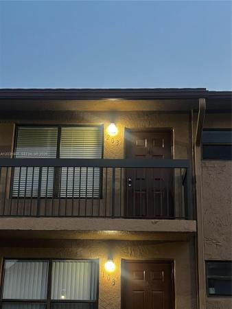 10002 Winding Lake Rd #203, Sunrise, Florida 33351, image 1