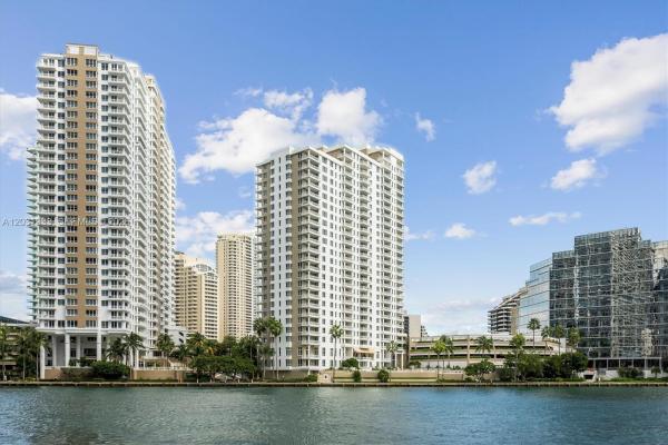 Courvoisier Courts, 701 Brickell Key Blvd #1106, Miami, Florida 33131, image 1