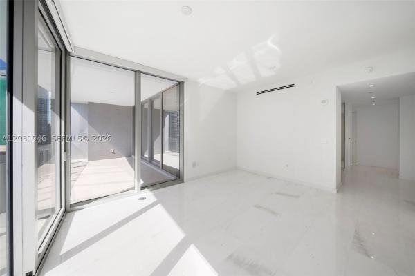 300 Biscayne Blvd Way #1904C, Miami, Florida 33131, image 1