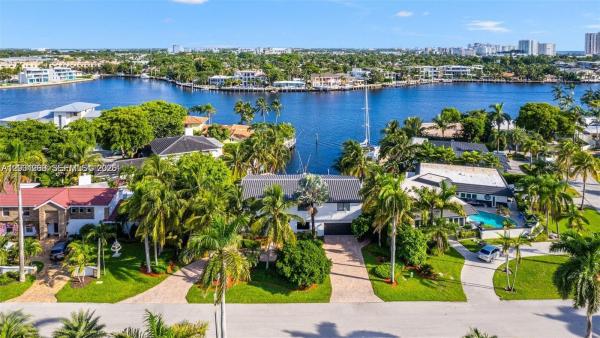 Santa Barbara Shores, 2445 SE 8th St, Pompano Beach, Florida 33062, image 1