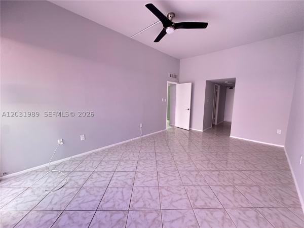 Del Prado, 18051 Biscayne Blvd #PH-05-1, Aventura, Florida 33160, image 3