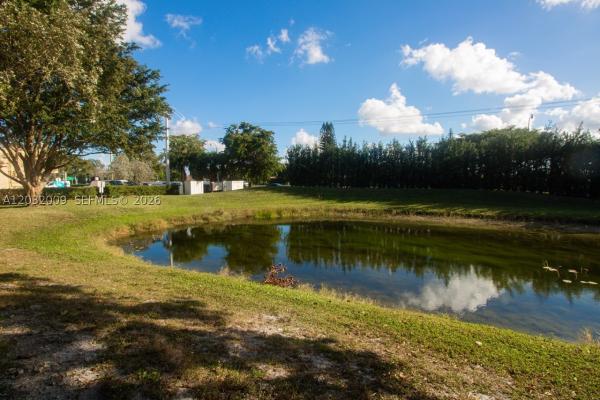 Lakes Of Newport, 7200 NW 1st St #103, Plantation, Florida 33317, image 2