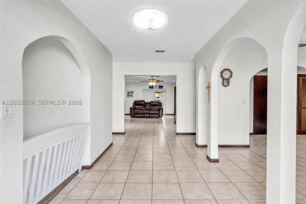 19901 Highland Lakes Blvd, Unincorporated Dade County, Florida 33179, image 1