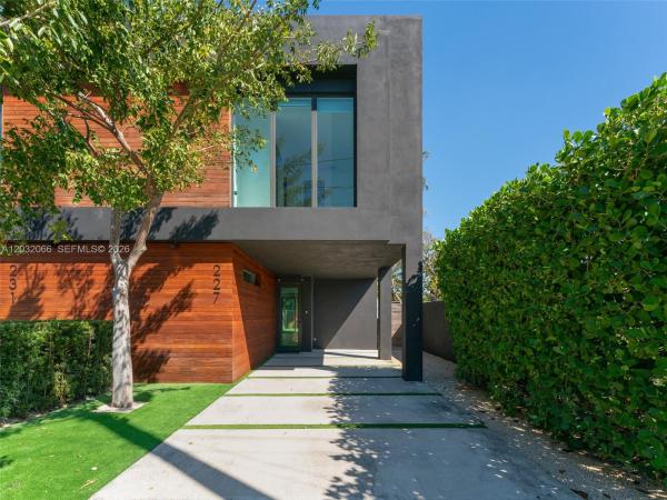 227 NW 39th St, Miami, Florida 33127, image 1