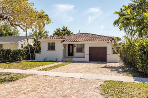 Country Club Estates, 180 Carlisle Dr, Miami Springs, Florida 33166, image 1