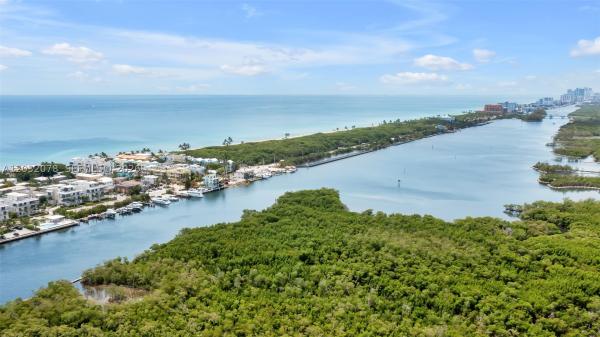 Renaissance On The Ocean, 6051 N Ocean Dr #1501, Hollywood, Florida 33019, image 2