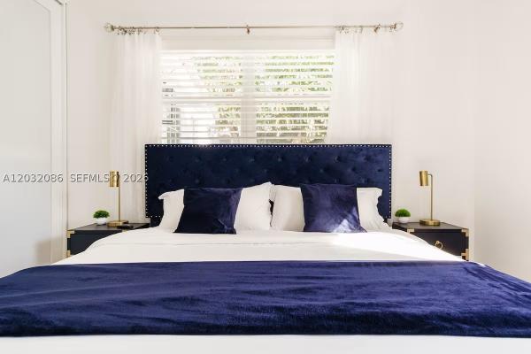 Poinsettia Heights, 1736 NE 17th St, Fort Lauderdale, Florida 33305, image 3